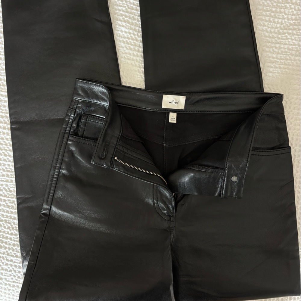 Aritzia Black Ankle Pants